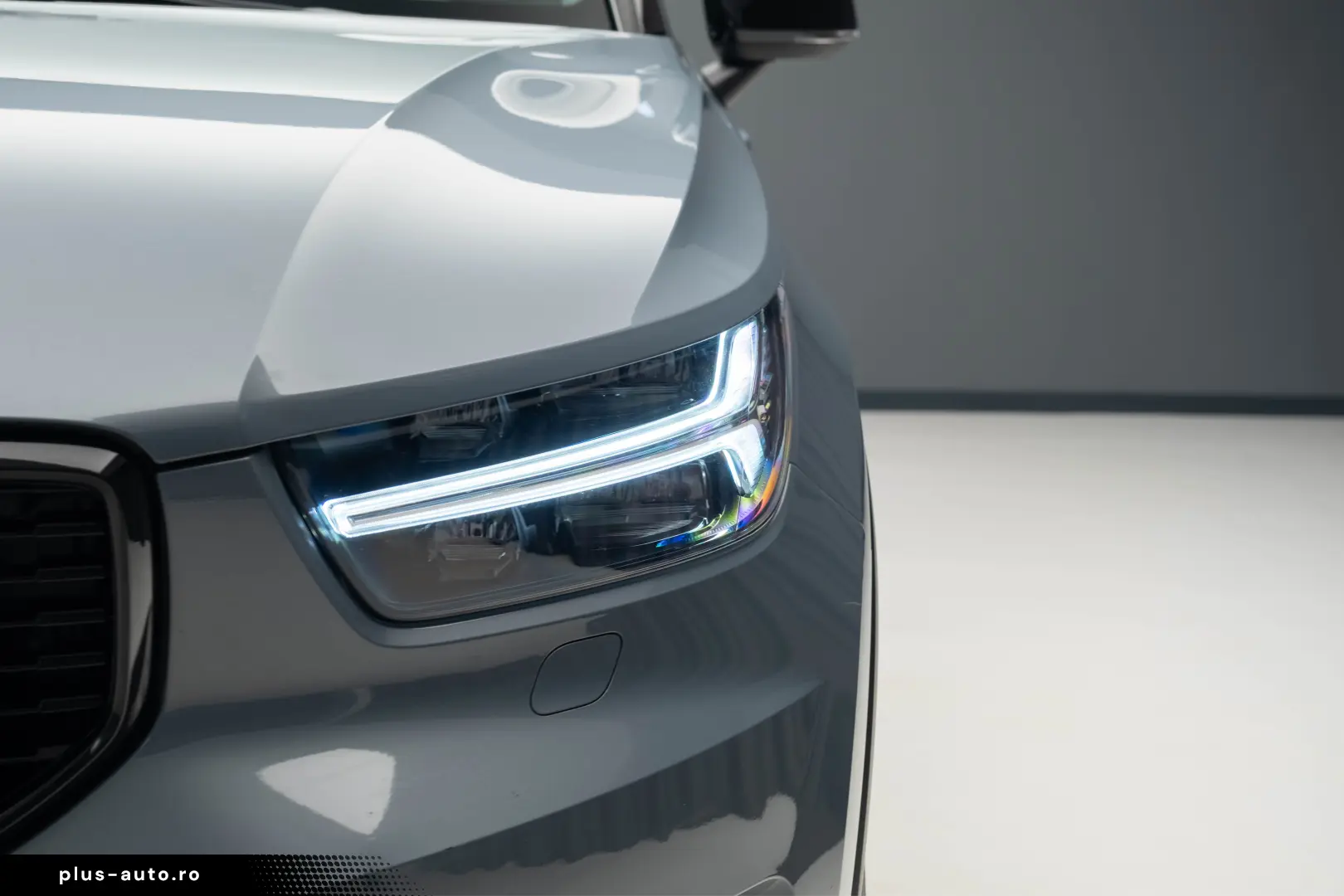 Volvo XC40 B4 AWD R-Design