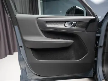 Volvo XC40 B4 AWD R-Design