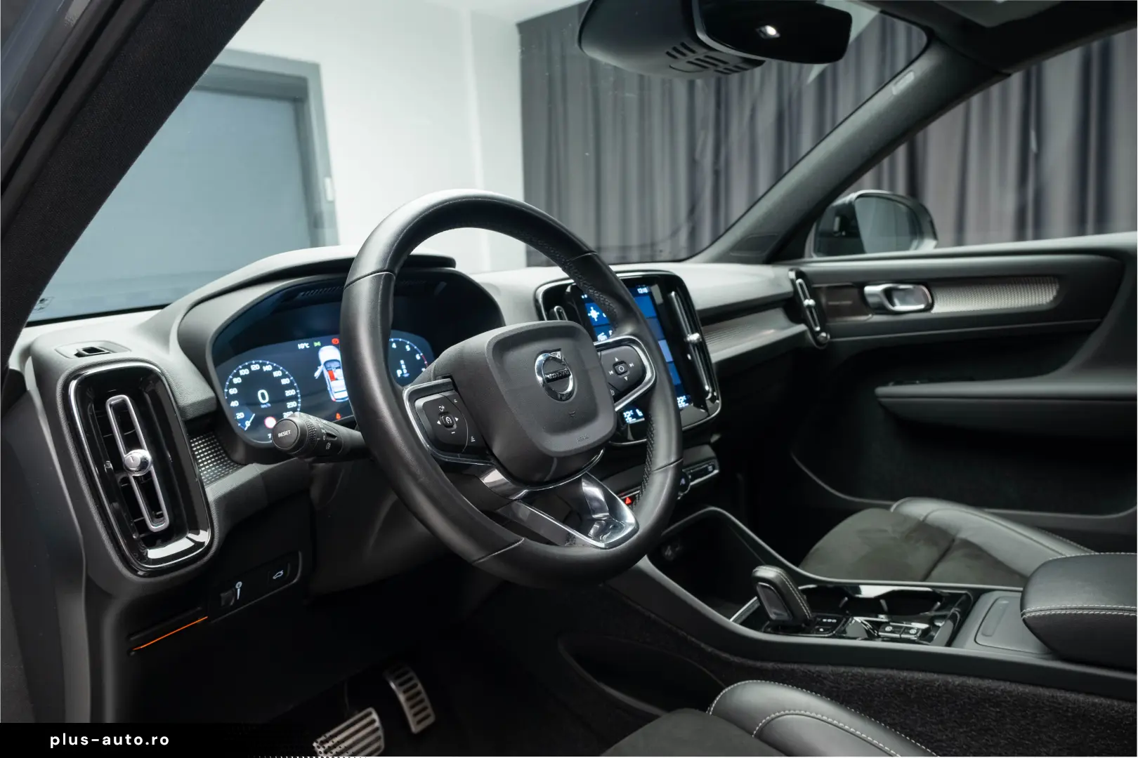 Volvo XC40 B4 AWD R-Design