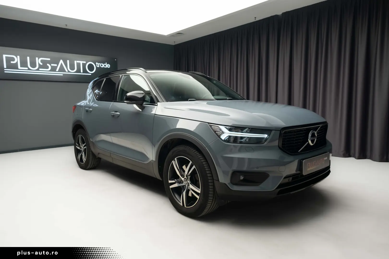 Volvo XC40 AWD R-Design mild-hibrid