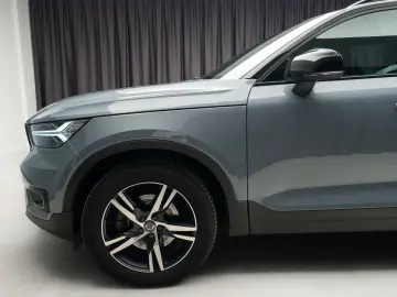 Volvo XC40 AWD R-Design mild-hibrid