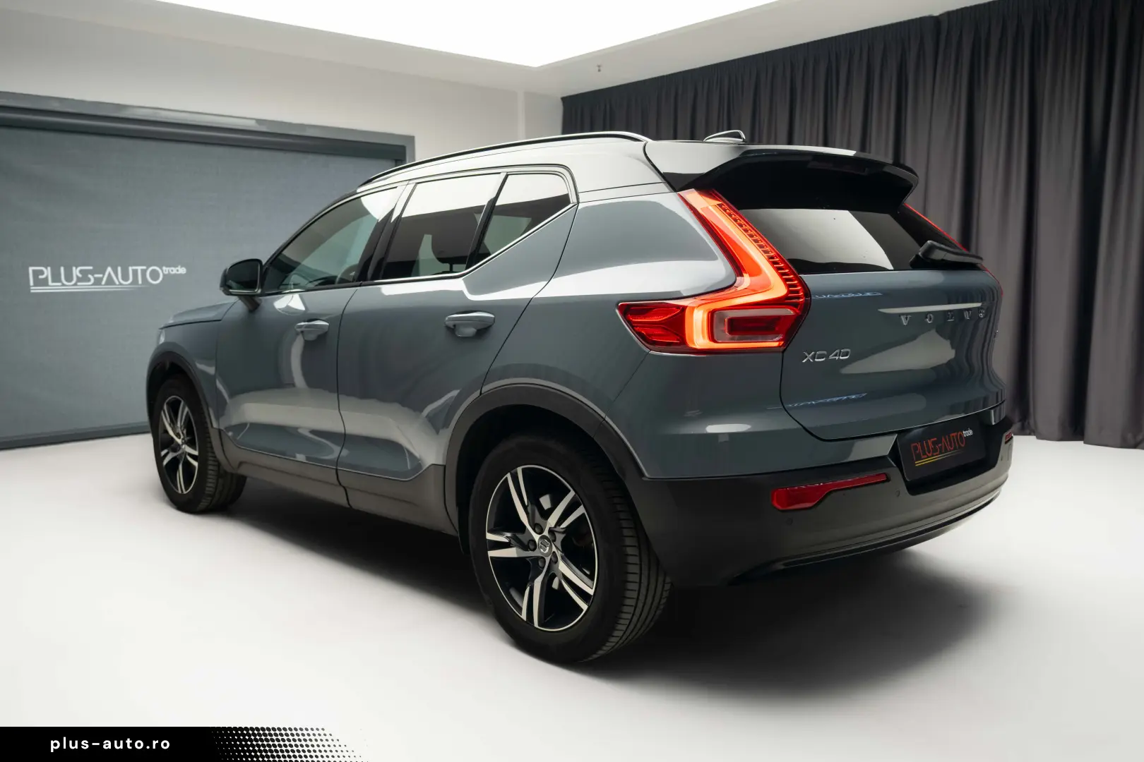 Volvo XC40 AWD R-Design mild-hibrid