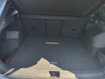 Volkswagen Tiguan R-Line 2.0 TDI DSG 4M Navi Pano