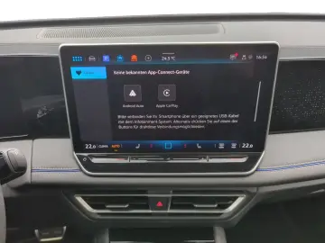 Volkswagen Tiguan R-Line 2.0 TSI DSG 4M Pano AHK