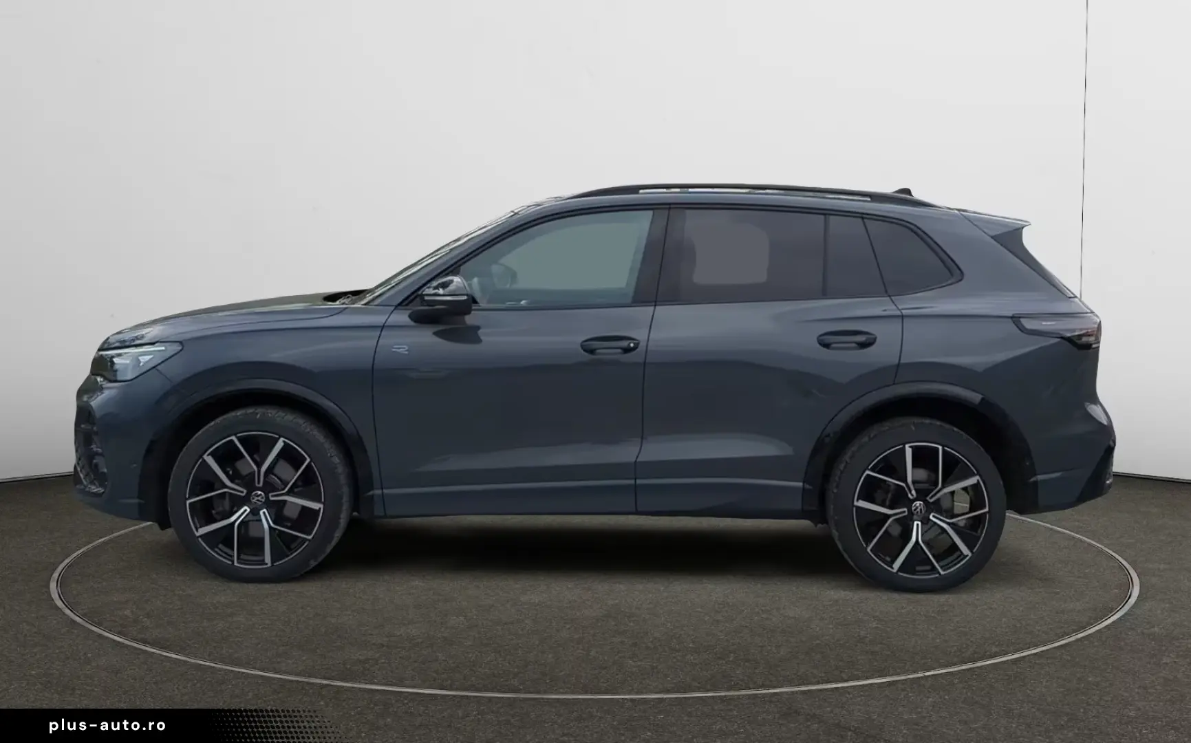 Volkswagen Tiguan R-Line 2.0 TSI DSG 4M Pano AHK