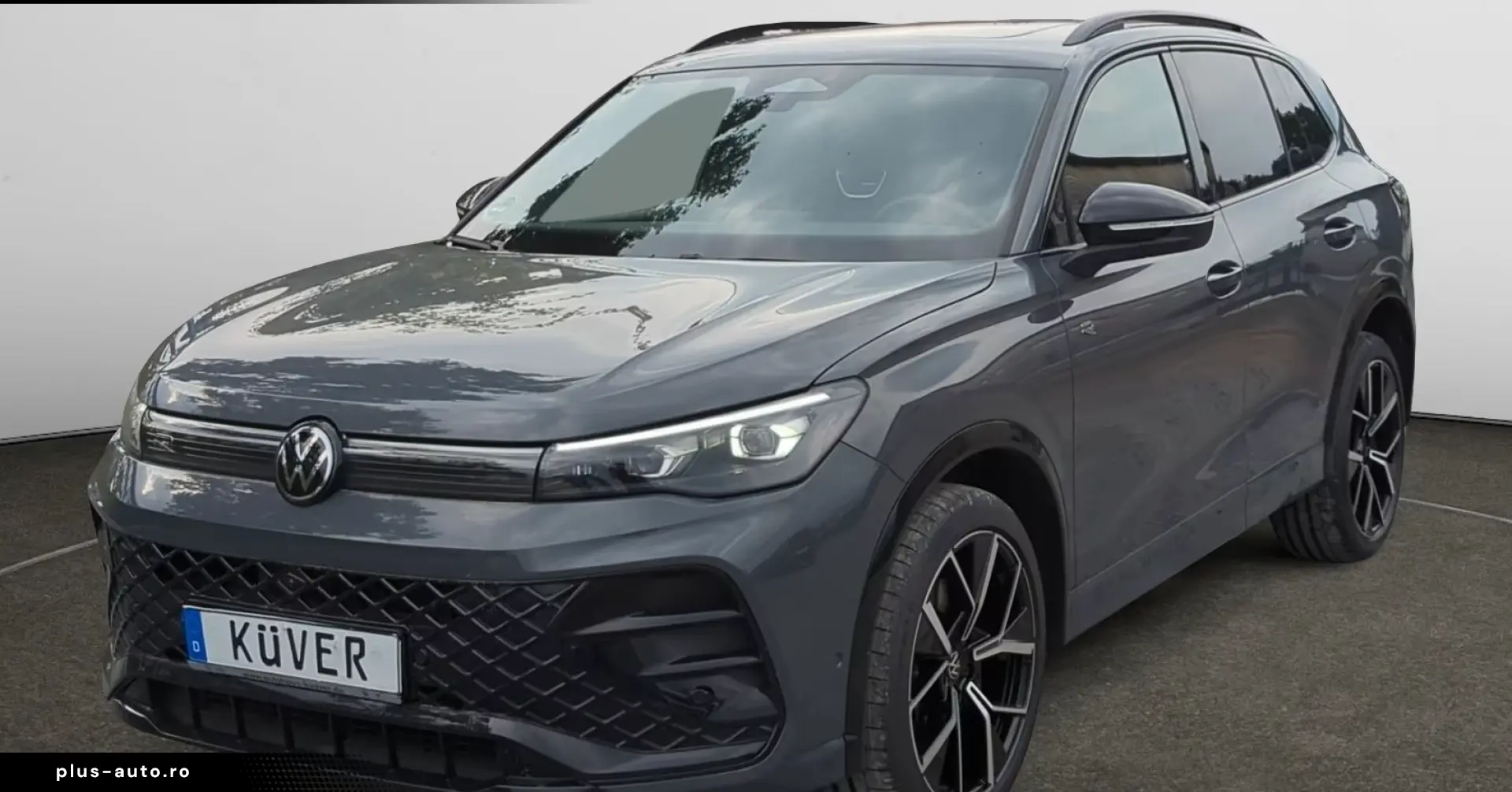 Volkswagen Tiguan R-Line 2.0 TSI DSG 4M Pano AHK