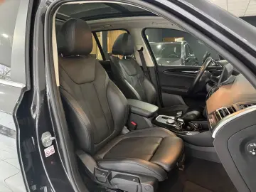 BMW X3 xDrive 30e FACELIFT