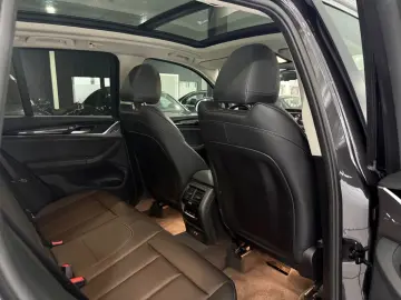 BMW X3 xDrive 30e FACELIFT