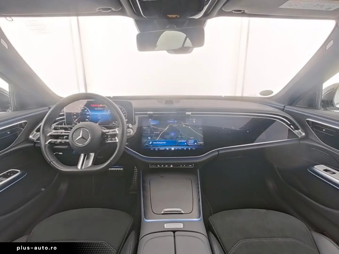 MERCEDES-BENZ E 300 de 4M AMG SUPERSCREEN DISTR KAMERA LED