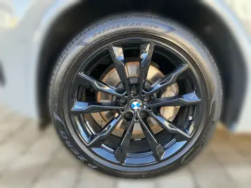 BMW X4 xDrive30i M Sport HUD Pano Laser DA Prof PA