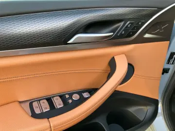 BMW X4 xDrive30i M Sport HUD Pano Laser DA Prof PA