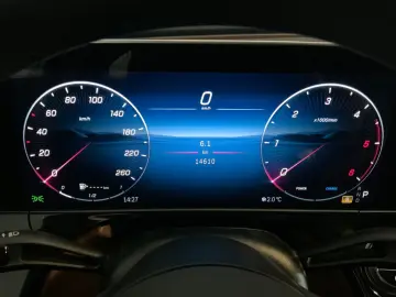 MERCEDES-BENZ E 220 d 4M AMG Superscreen Leder 360 K&hellip;