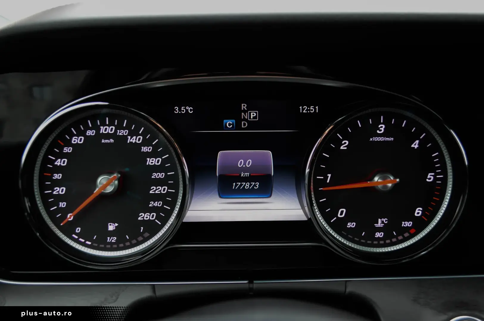 Mercedes-Benz E 220 d 9G-TRONIC AMG Line