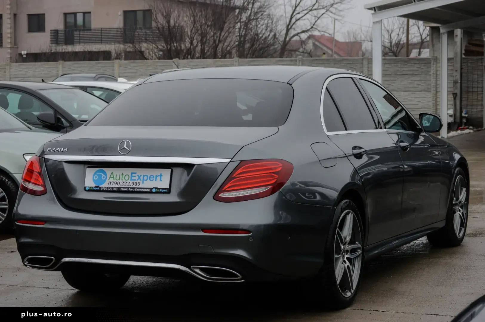 Mercedes-Benz E 220 d 9G-TRONIC AMG Line