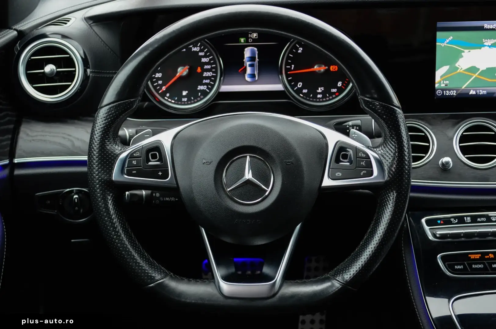 Mercedes-Benz E 220 d 9G-TRONIC AMG Line