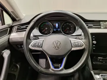 VW Passat Variant 1.4 TSI DSG