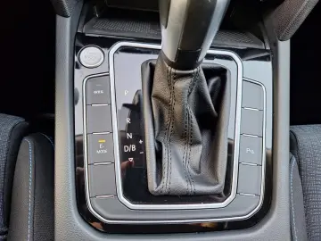 VW Passat Variant 1.4 TSI DSG