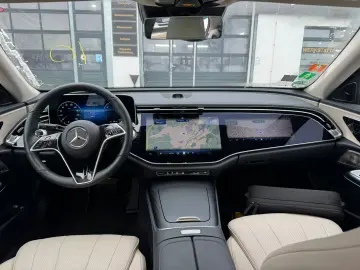 Mercedes-Benz E 300 e Lim. 4M Advanced  Superscreen