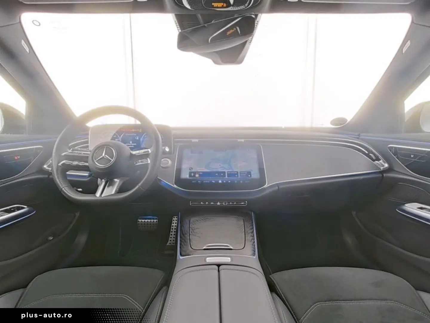 MERCEDES-BENZ E 300 e AMG AHK Totwinkel NIGHT Keyless Kam