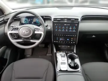 HYUNDAI Tucson 1.6 TGDi PHEV 4WD Trend NAVI ACC EHK SHZ