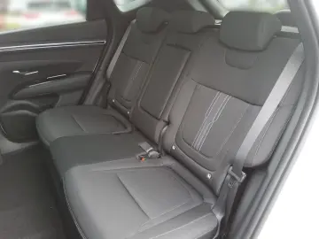 HYUNDAI Tucson 1.6 TGDi PHEV 4WD Trend NAVI ACC EHK SHZ