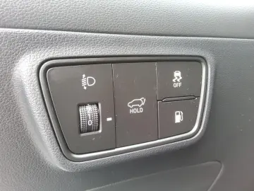 HYUNDAI Tucson 1.6 TGDi PHEV 4WD Trend NAVI ACC EHK SHZ