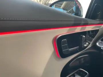 Mercedes-Benz E 400 e 4M AMG  PREMIUM SUPER