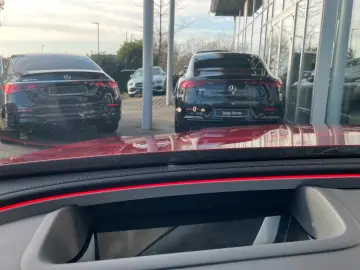 Mercedes-Benz E 400 e 4M AMG  PREMIUM SUPER