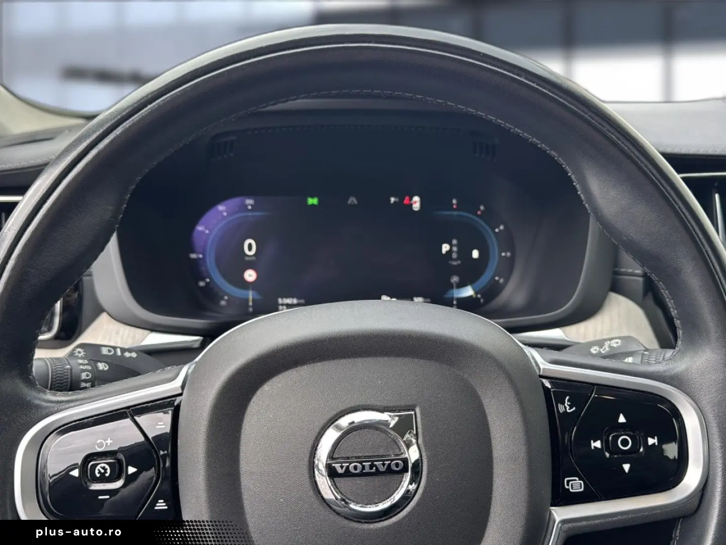 VOLVO XC 60 Inscription AWD Bluetooth Navi LED