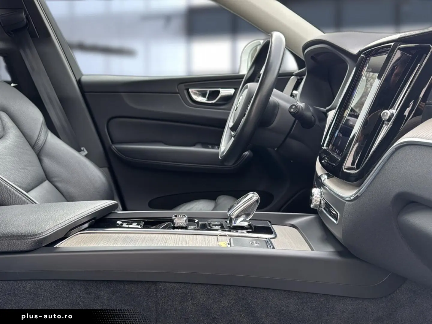 VOLVO XC 60 Inscription AWD Bluetooth Navi LED