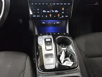 HYUNDAI Tucson 1.6 T-GDI Trend Plug-In Hybrid 4WD Navi