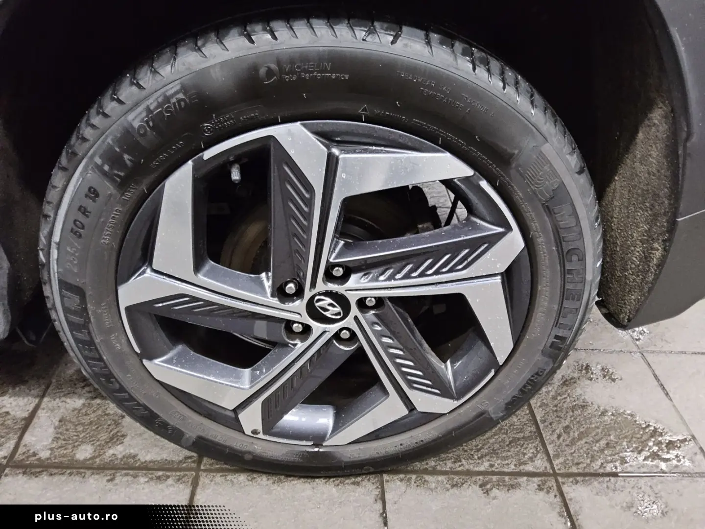 HYUNDAI Tucson 1.6 T-GDI Trend Plug-In Hybrid 4WD Navi