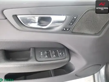 VOLVO XC 60 T6 AWD RECHARGE INSCRIPTION