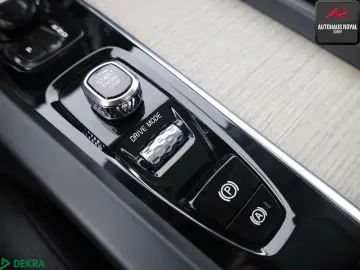 VOLVO XC 60 T6 AWD RECHARGE INSCRIPTION