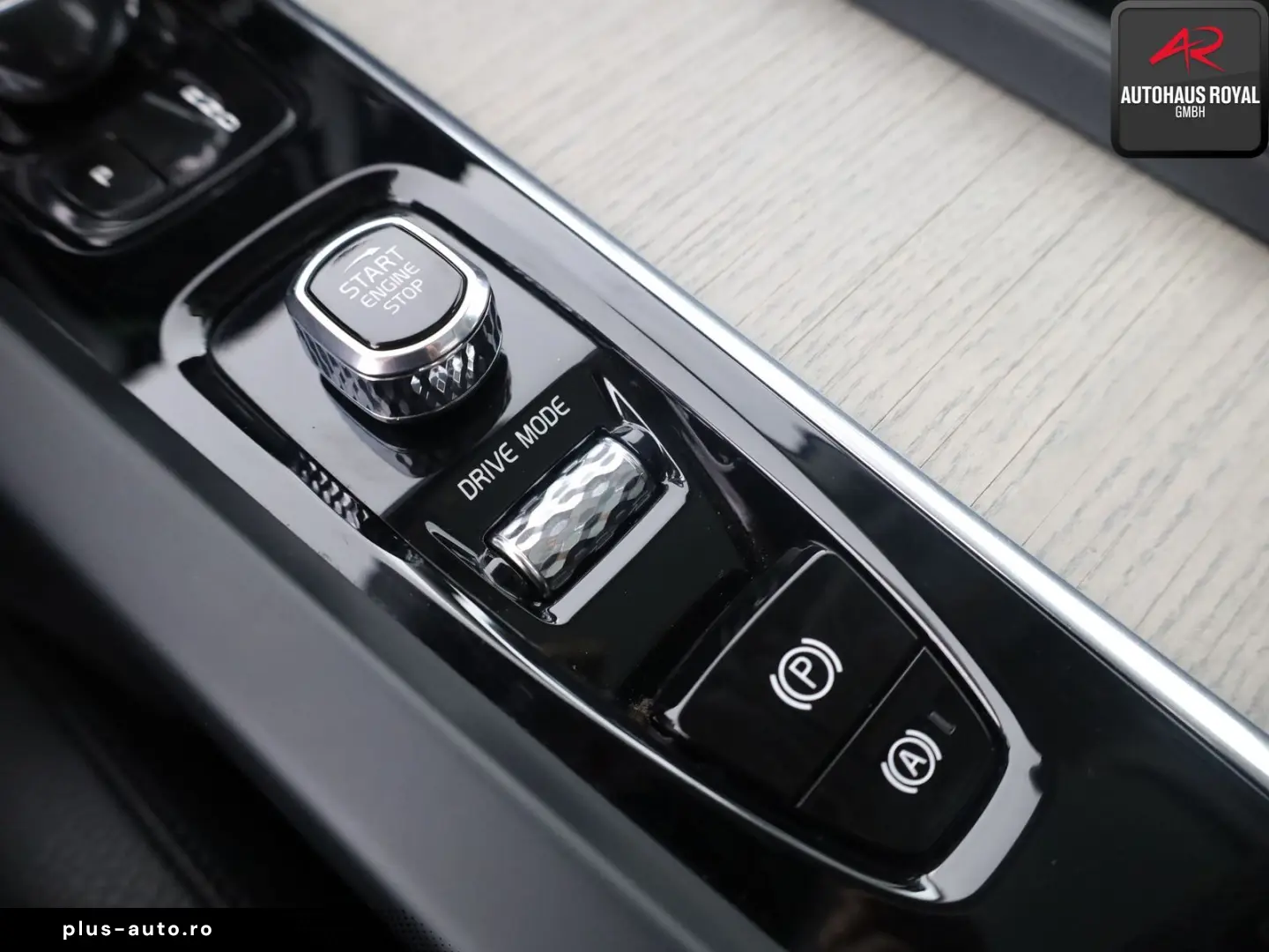 VOLVO XC 60 T6 AWD RECHARGE INSCRIPTION