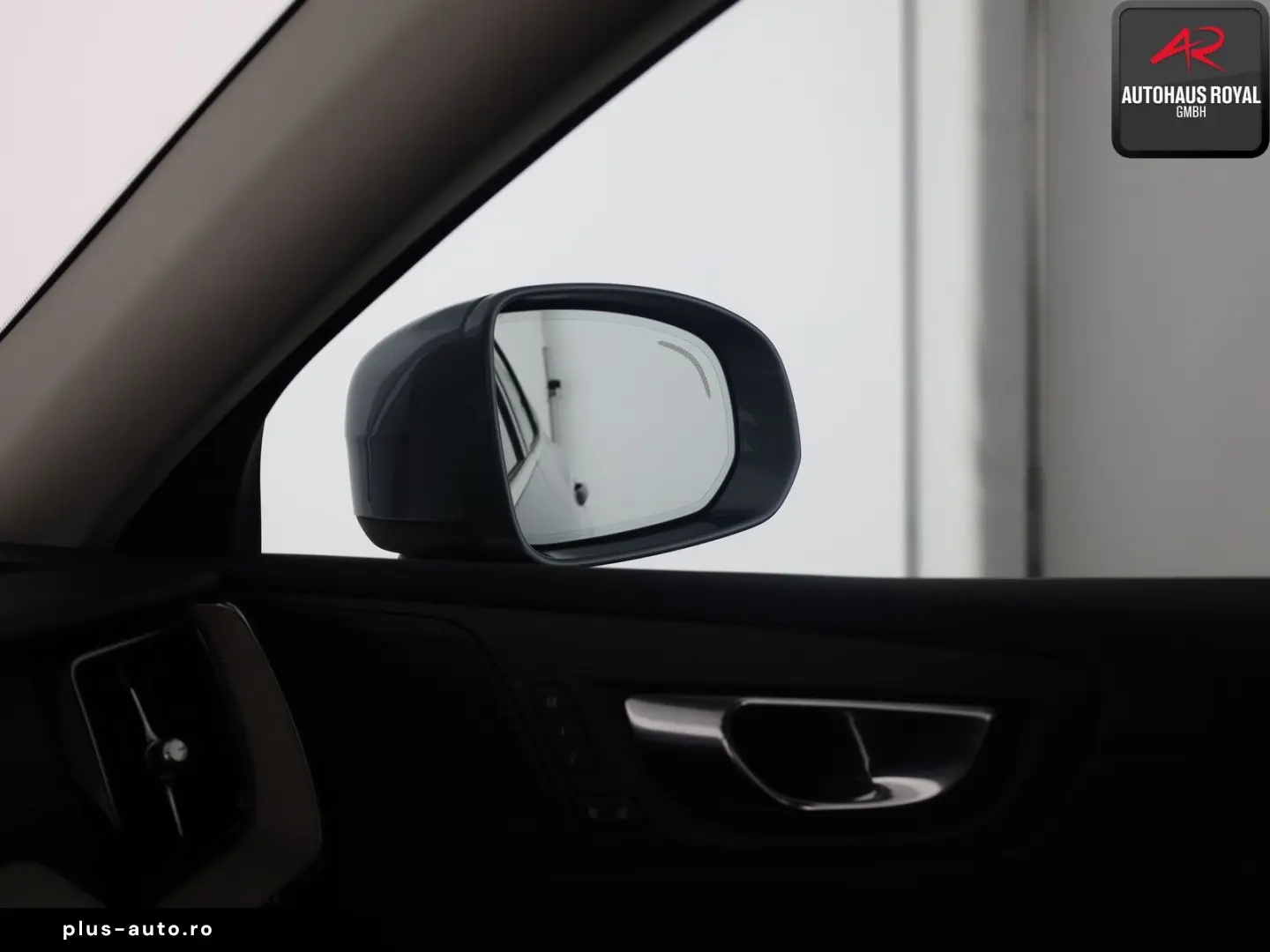 VOLVO XC 60 T6 AWD RECHARGE INSCRIPTION