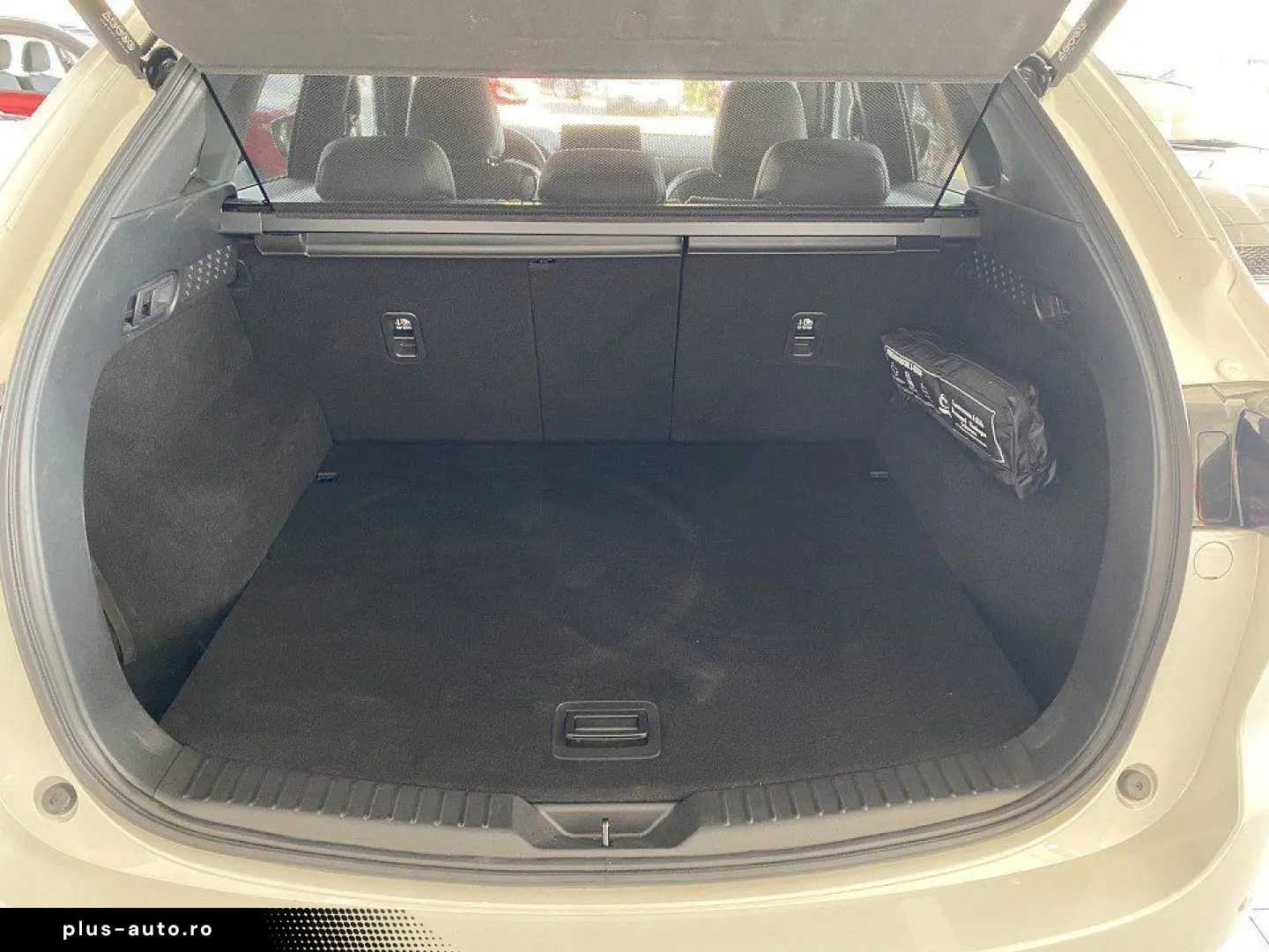 MAZDA CX-5 2.2 Takumi Automatik AWD Schiebedach  Leder