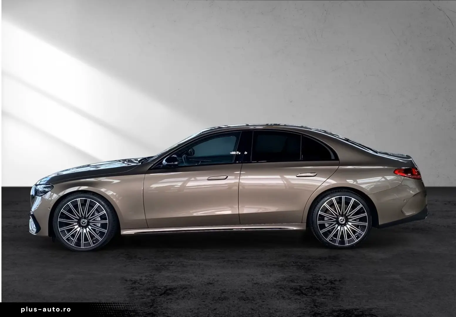 Mercedes-Benz E 450 4M AMG L SUPERSCR 360