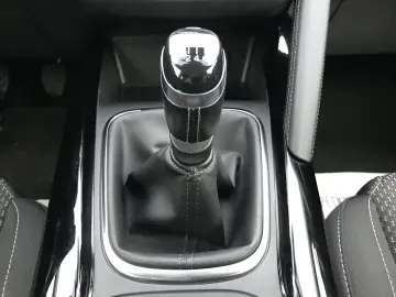 Renault Kadjar TCe 140 GPF BUSINESS EDITION