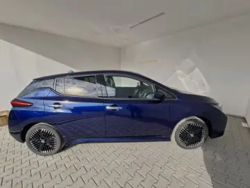 NISSAN LEAF BEV 40kWh N-Connecta Auto
