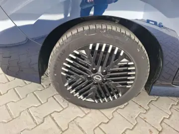 NISSAN LEAF BEV 40kWh N-Connecta Auto