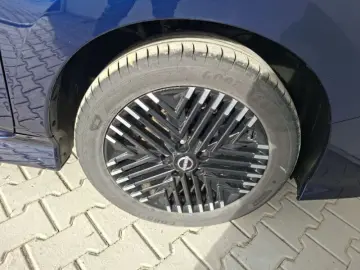 NISSAN LEAF BEV 40kWh N-Connecta Auto