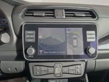 NISSAN LEAF BEV 40kWh N-Connecta Auto