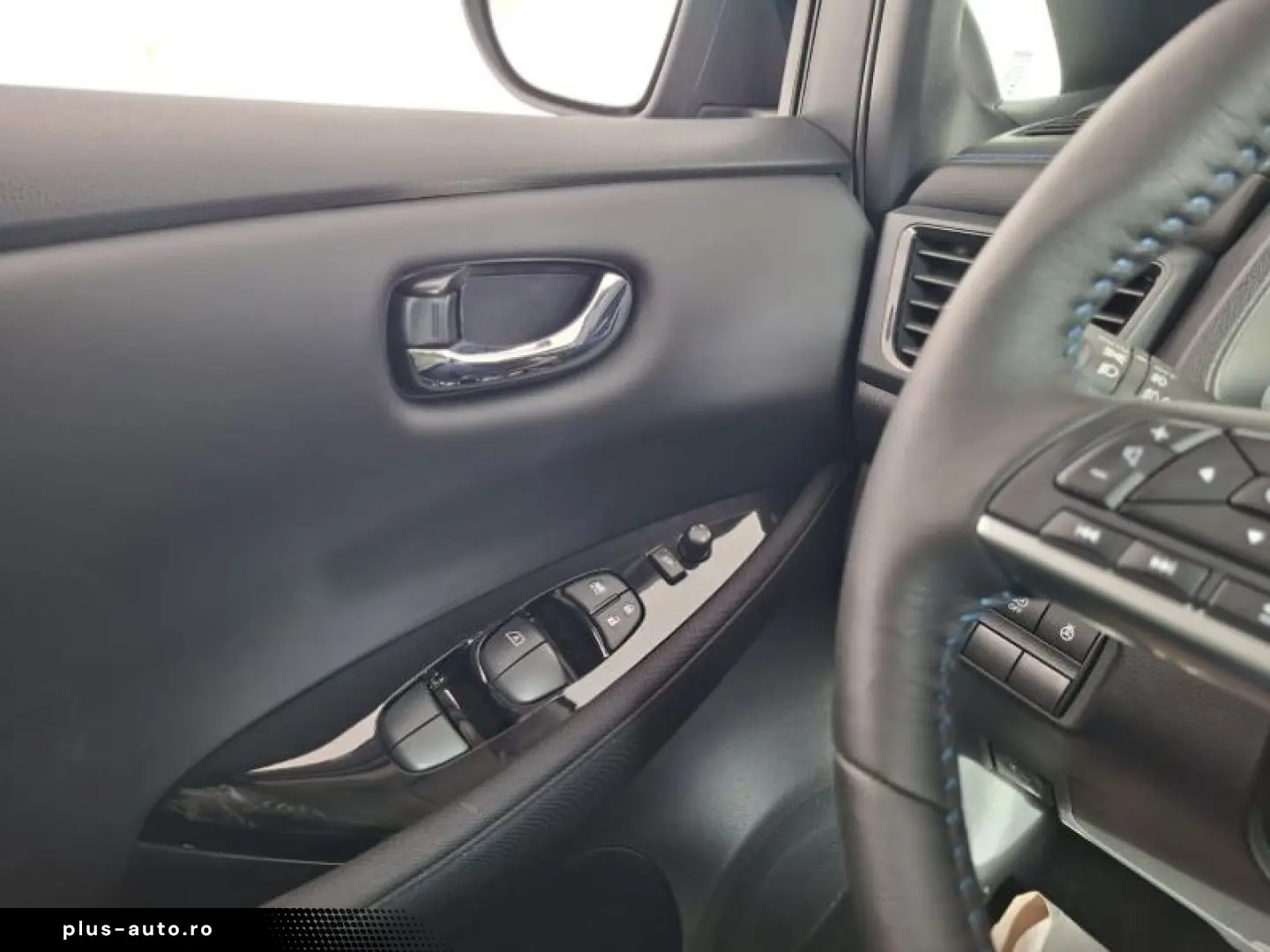 NISSAN LEAF BEV 40kWh N-Connecta Auto