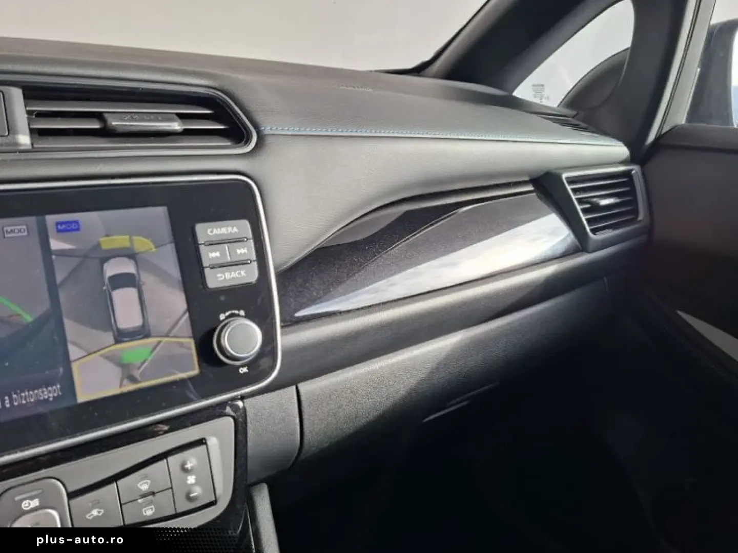 NISSAN LEAF BEV 40kWh N-Connecta Auto