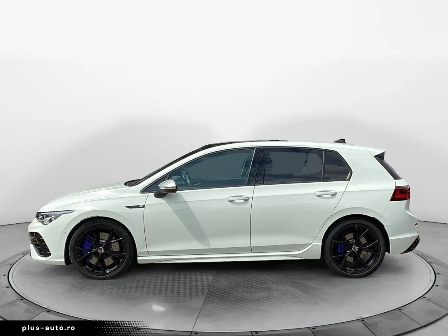 VW Golf VIII R 4M DSG Navi LED DCC Pano Head-UP!