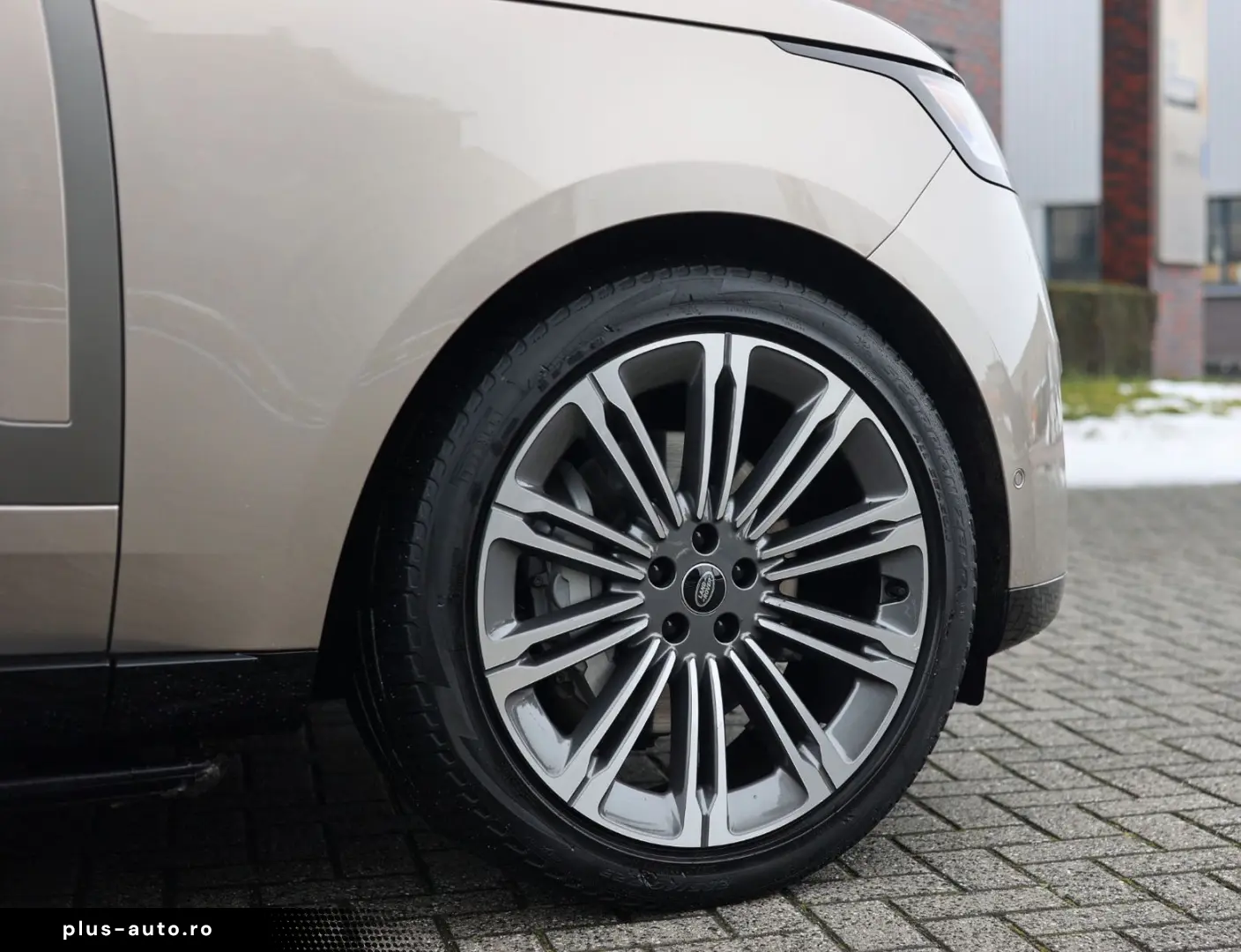 LAND ROVER Range Rover D250 HSE