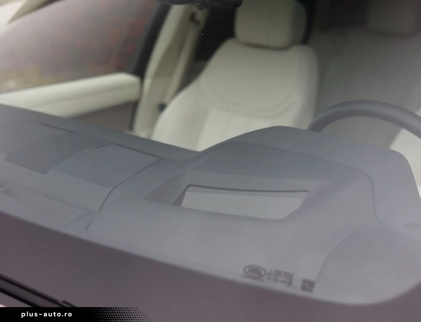 LAND ROVER Range Rover D250 HSE