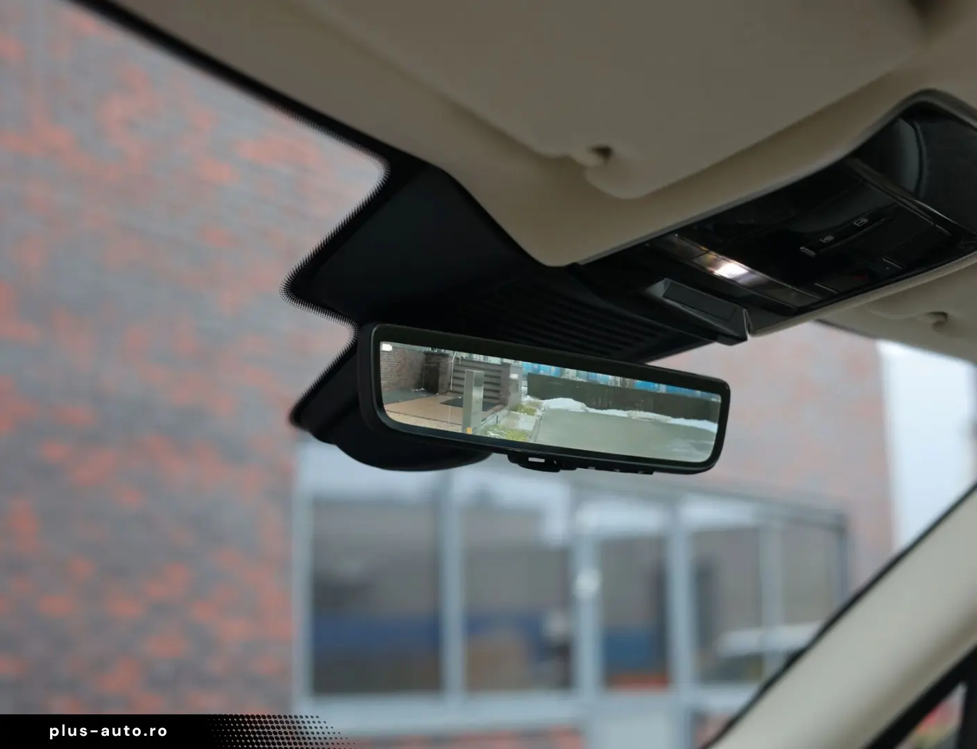 LAND ROVER Range Rover D250 HSE