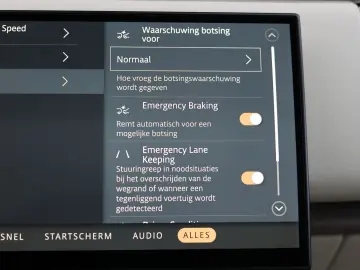 LAND ROVER Range Rover D250 HSE